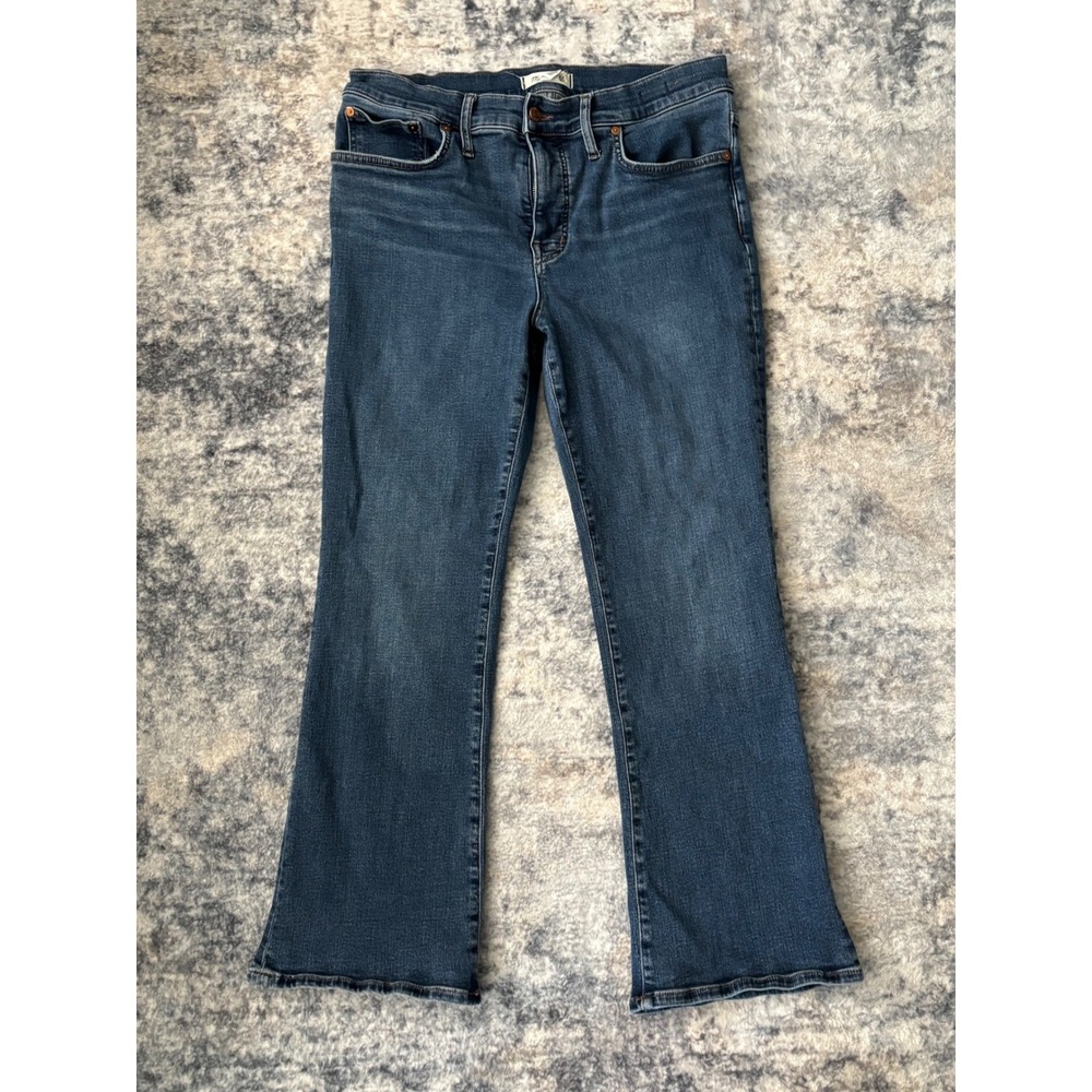 Madewell Mid Rise Kick Out Jeans Women's 31 Blue Denim Medium Wash Flare (33x28)